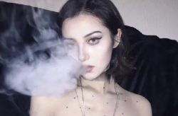 非主流qq头像女生超拽,超拽女生QQ头像魅力解析