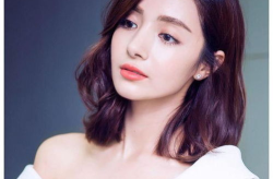 新疆美女明星,璀璨星空下的民族风采
